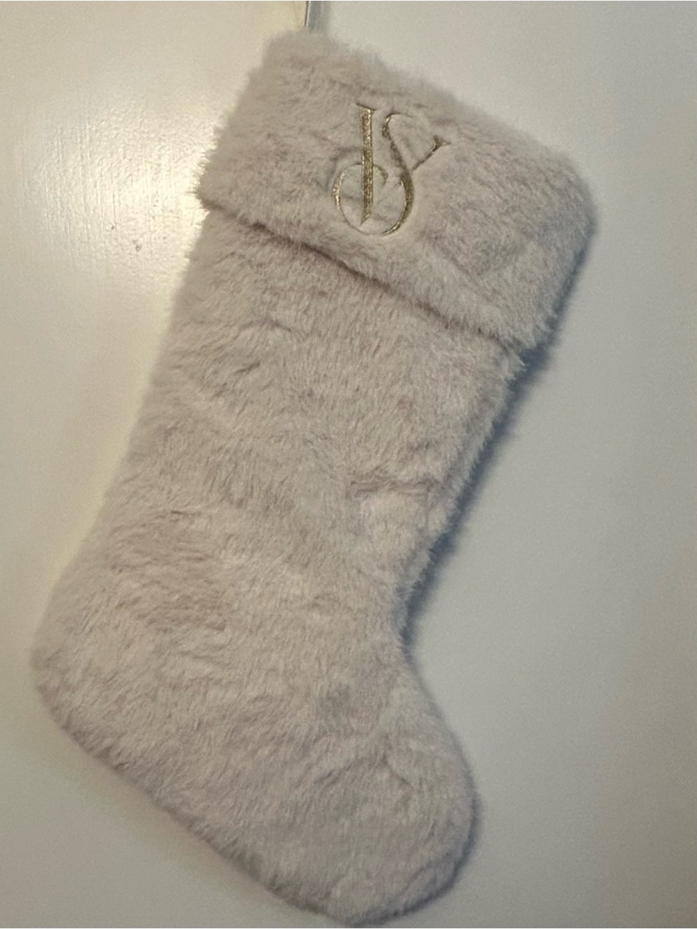 New VICTORIAS SECRET VS Plush Faux Fur Stocking in Ivory with Gold Monogram